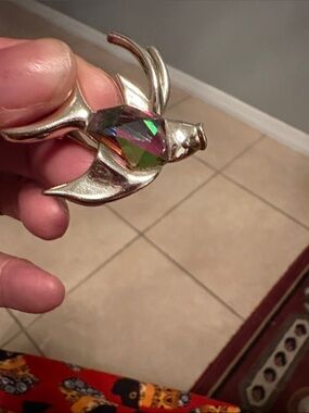 Silver Tone Fish with Iridescent Glass, Watermelon gem Silvertone, Sara Coventry